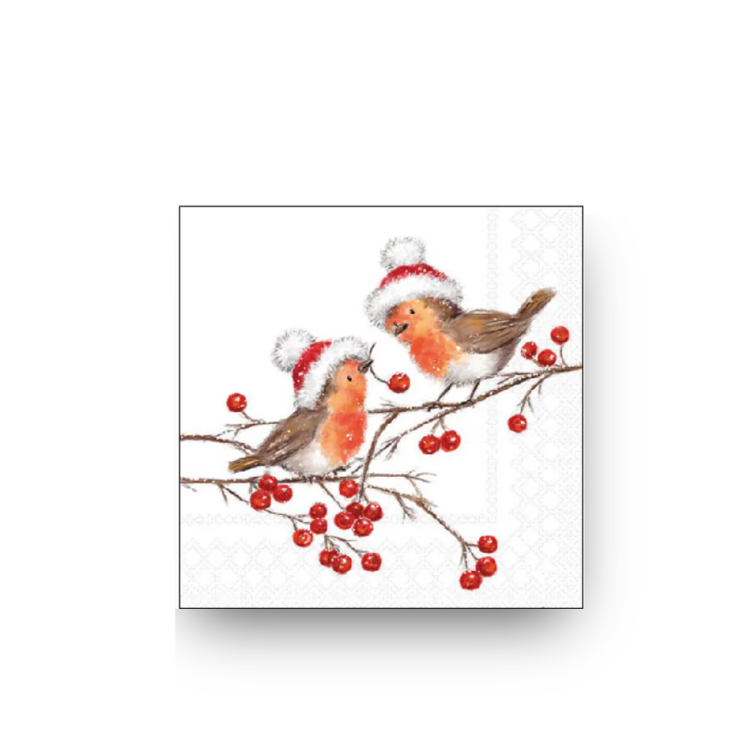 Ambiente Papierservietten Christmas Robins mit zwei Rotkehlchen in roten Weihnachtsmützen auf Zweigen mit roten Beeren, weißer Hintergrund.