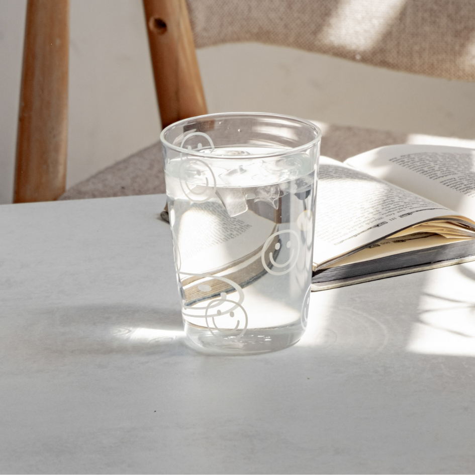 Trinkglas - Smiley weiß