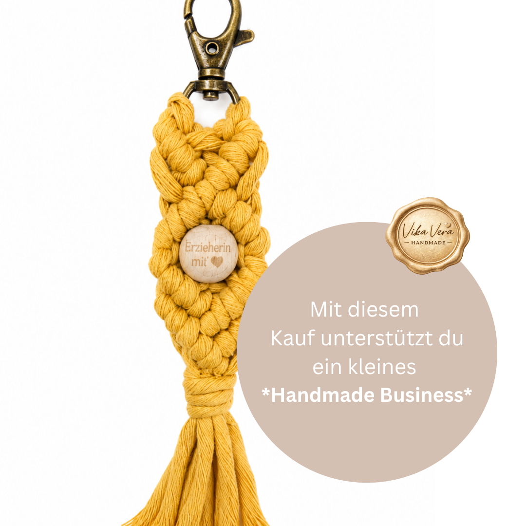 Schlüsselanhänger Makramee - Erzieherin mit Herz - gelb