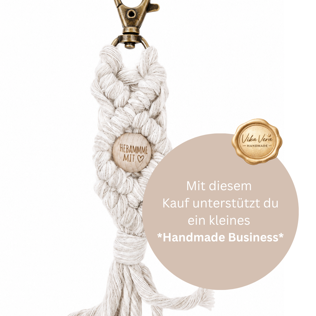 Schlüsselanhänger Makramee - Hebamme mit Herz - weiss