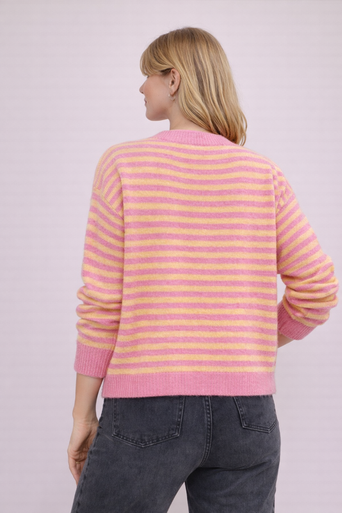 Cradigann Strickjacke gestreift ueckenansicht