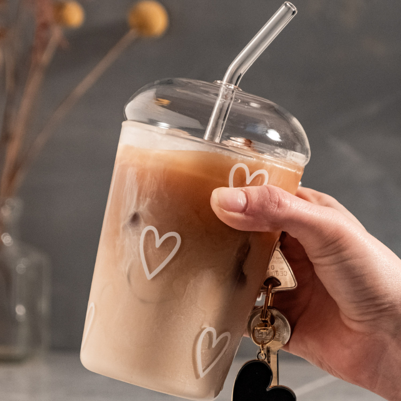 Trinkglas - Herzen weiß