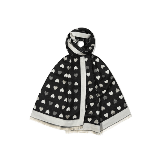 Wendeschal in Schwarz und Creme mit Herzmuster, eine Seite cremefarben mit schwarzen Herzen und die andere schwarz mit cremefarbenen Herzen.