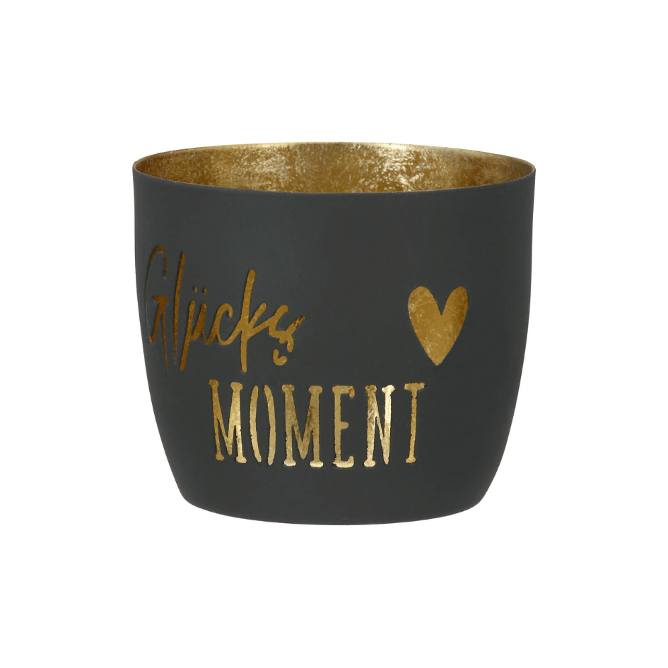 Windlicht Glücksmoment aus Metall in Khaki, Grau oder Schwarz mit goldfarbener Innenseite, goldenem Schriftzug und Herzmotiv.