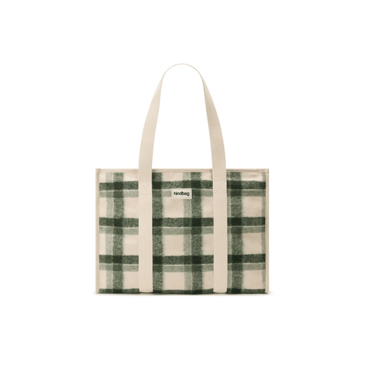 HINDBAG Shopper Oscar Tartan Grün mit creme-grünem Karomuster, langen Schulterhenkeln und rechteckiger großer Form.