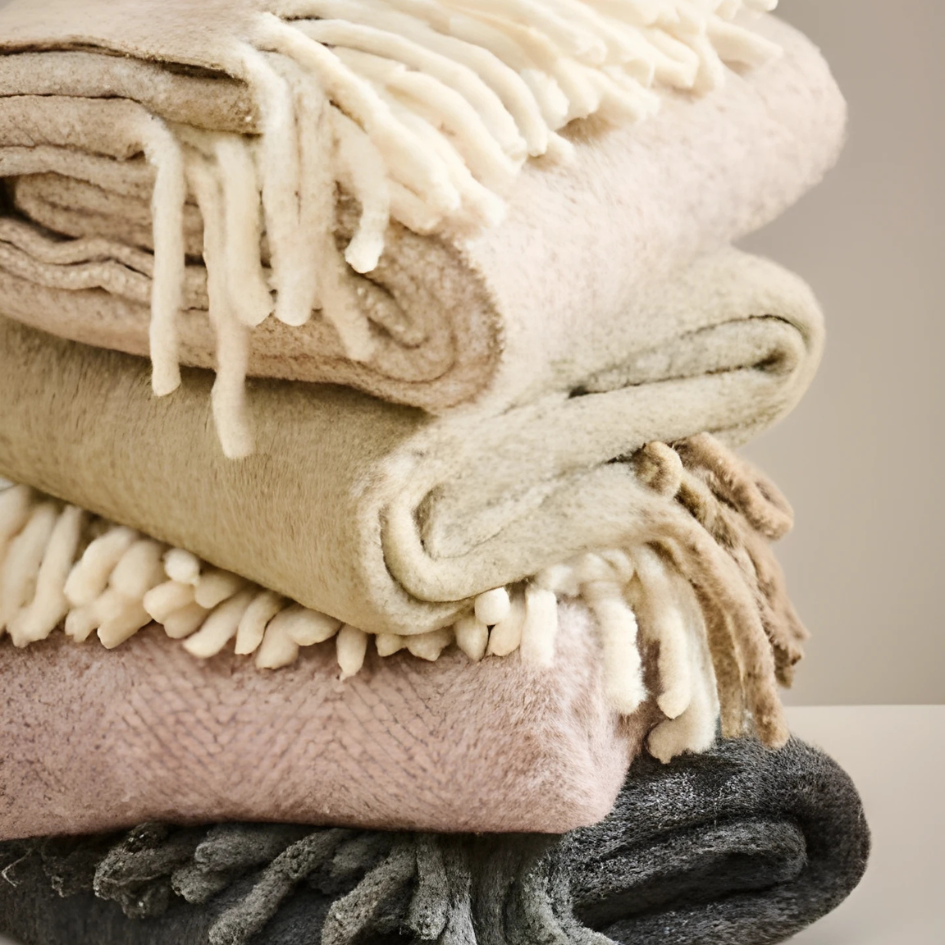 Plaid - mit Fransen - leinenfarbig