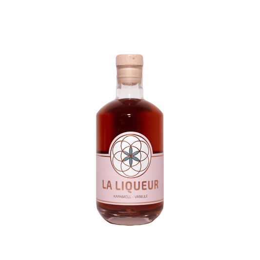 La Liqueur Haselnusslikör mit Karamell und Vanille, 30 % vol. in der 0,5-l-Flasche, handgemachter Likör aus Deutschland.