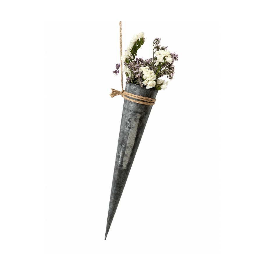 Zinktüte mit Blumenarrangement