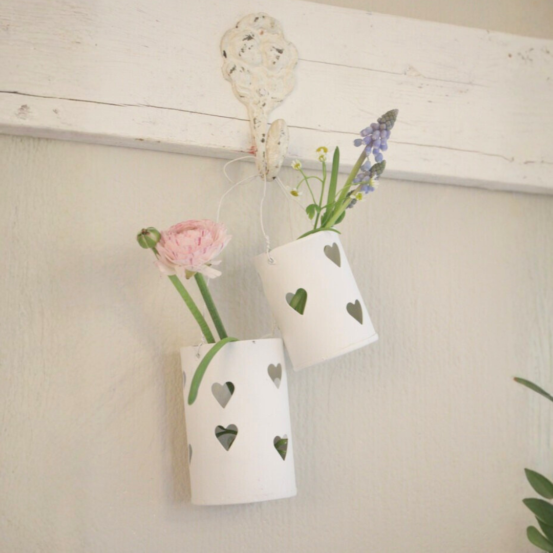 Mini-Laternen mit Herzausschnitt