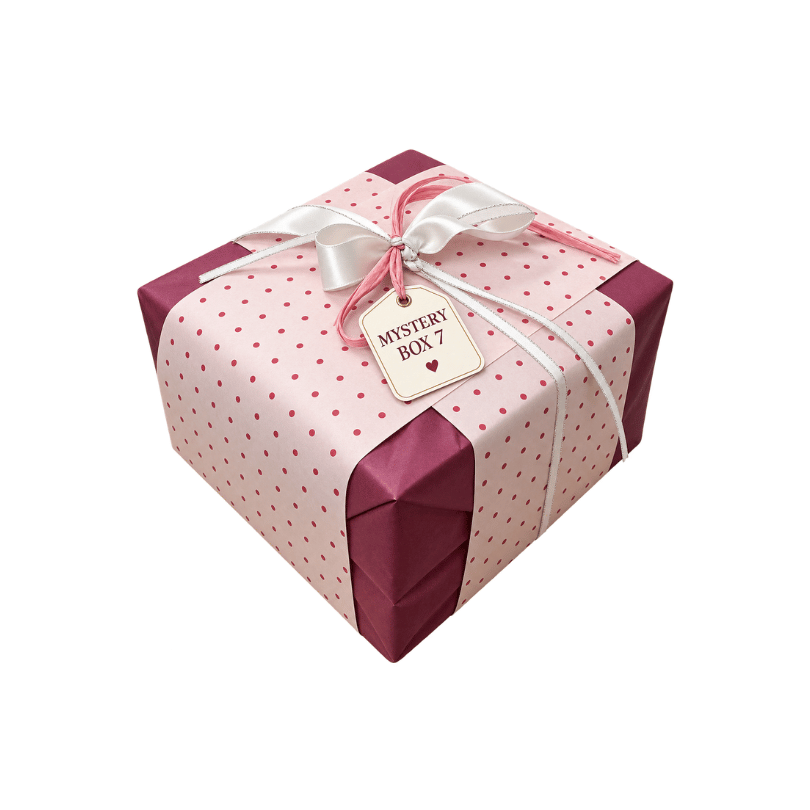 Eulenschnitt Mystery Box Nr. 7 „Für jemanden Besonderes“ mit liebevoll ausgewählten Eulenschnitt Produkten und Geschenkideen für Lieblingsmenschen.
