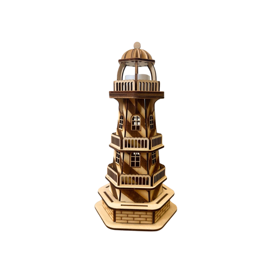 LED-Leuchtturm aus Holz