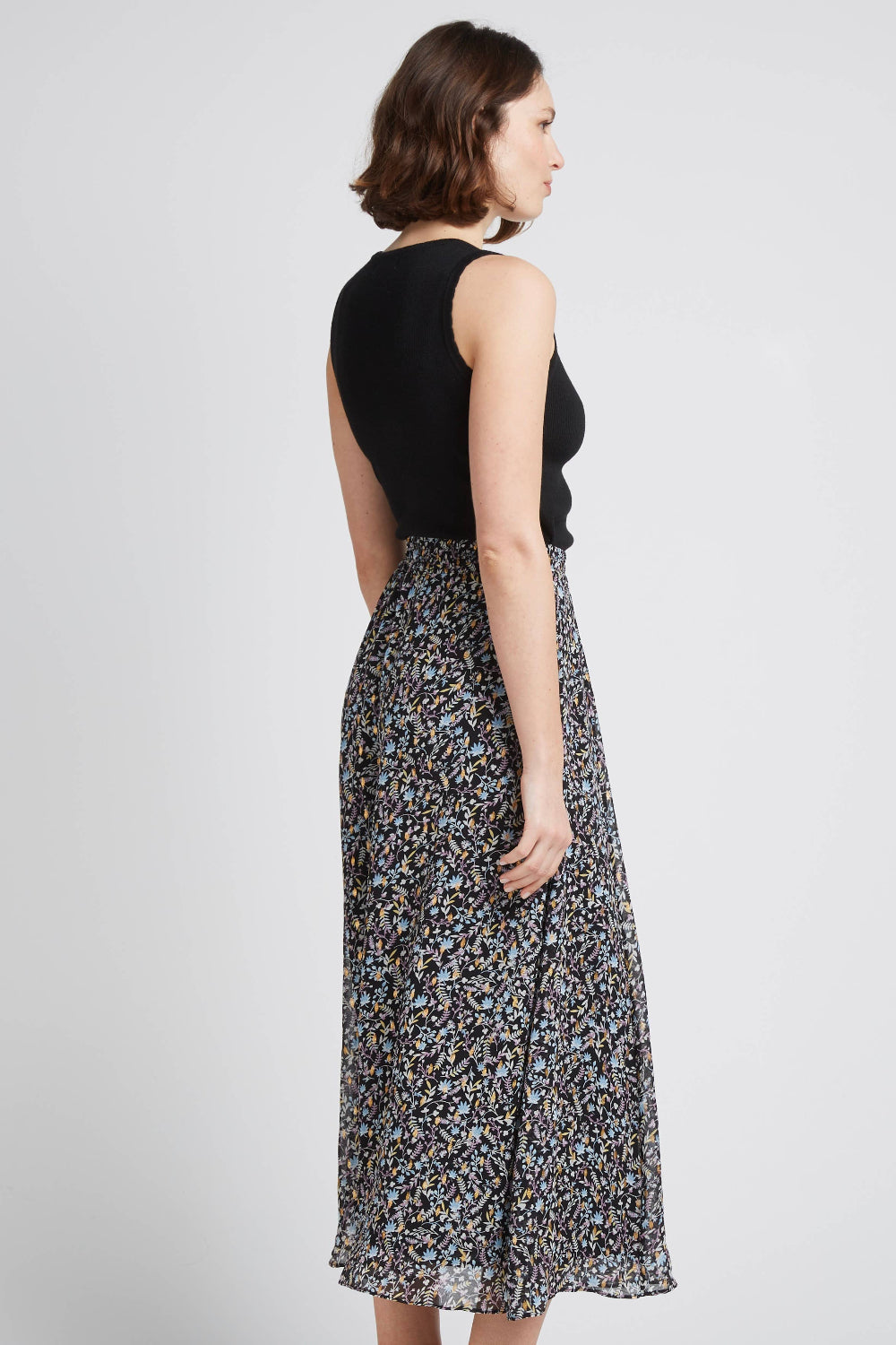 rock judie mit blättermuster