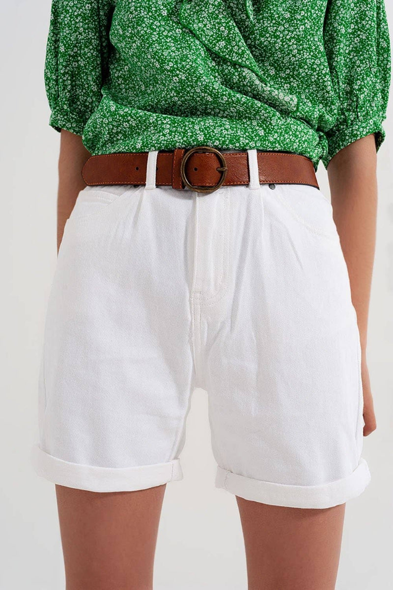 Nahaufnahme Shorts weiss Denim High waist